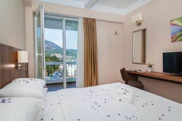 Отель Hotel Sato Сутоморе-55